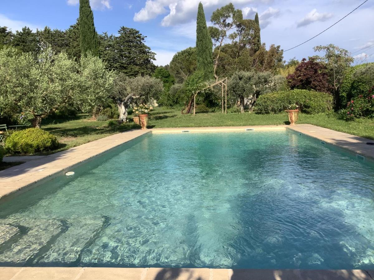 Des Oliviers Guest house *